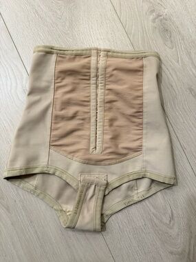 Bellefit postpartum girdle size Small